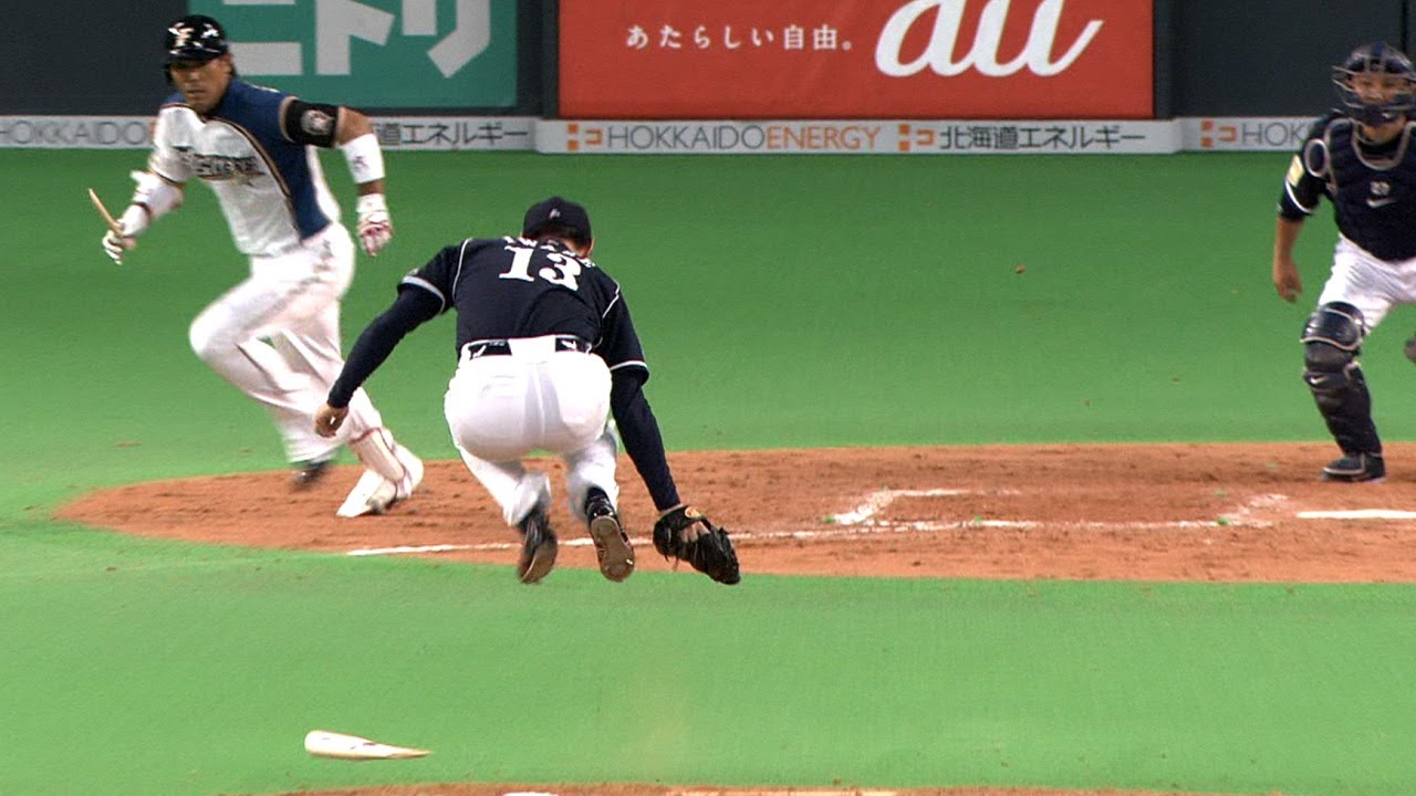 稲葉のバット＆陽の打球に岩瀬が超反応!!　2012.5.26 F-D