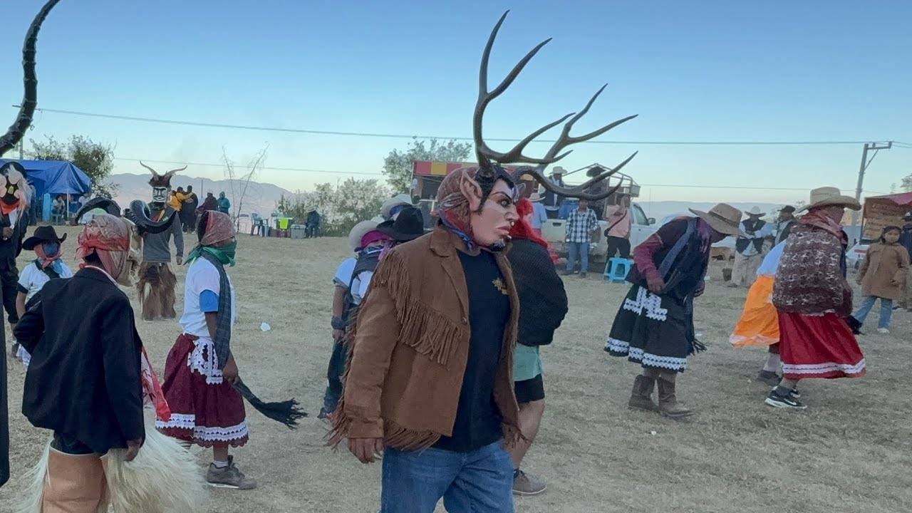 Carnaval jaripeo de mesón de Guadalupe centro San Juan Mixtepec 