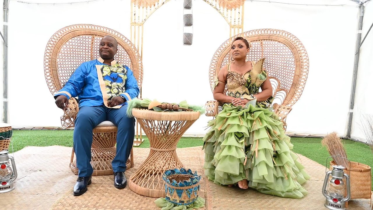 Mariage coutumier émotionnel d'Ola & Eric à Fontenay Trésigny