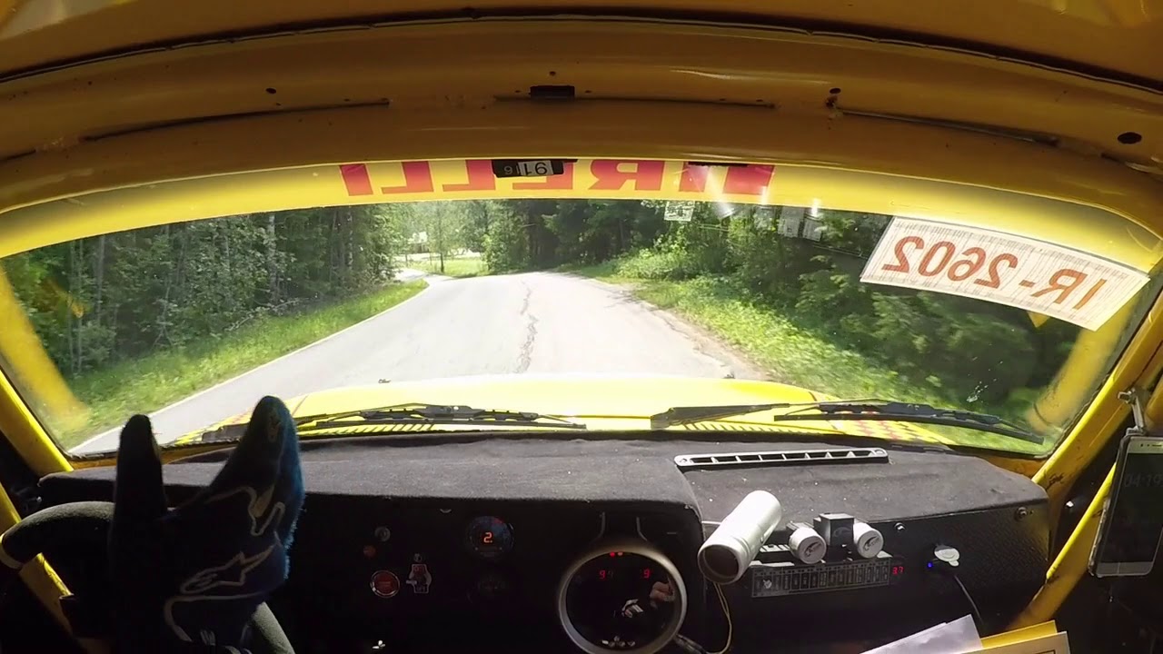 Toivakka Ralli 19 ek-1 #91 Hänninen - Rissanen. Melkein kaatui
