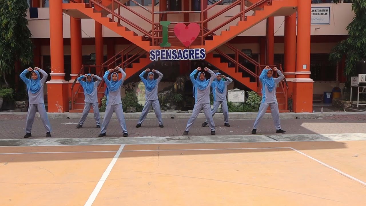Lomba Senam Anak Indonesia Hebat 2025_UPT SMP NEGERI 1 GRESIK_Jawa Timur