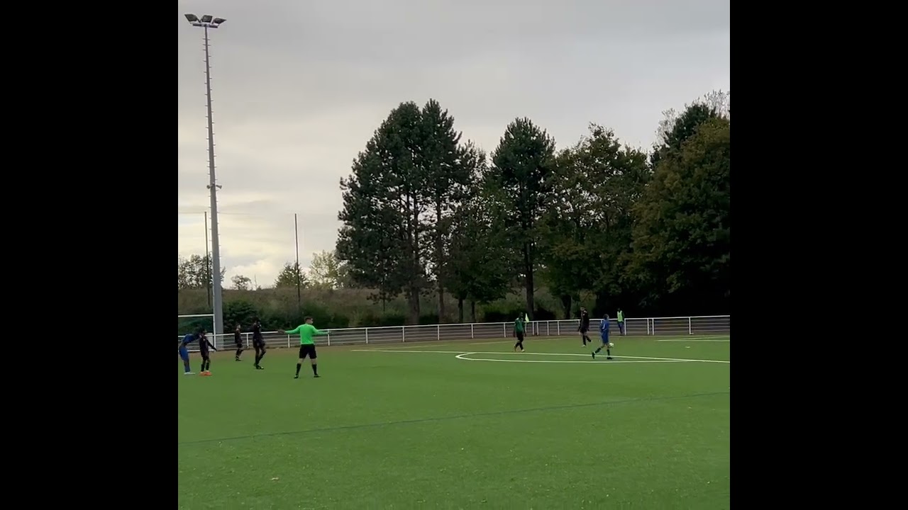 U14: Rcpf Fontainebleau vs Moisy. buteur : Geoffreiy pour Fontainebleau