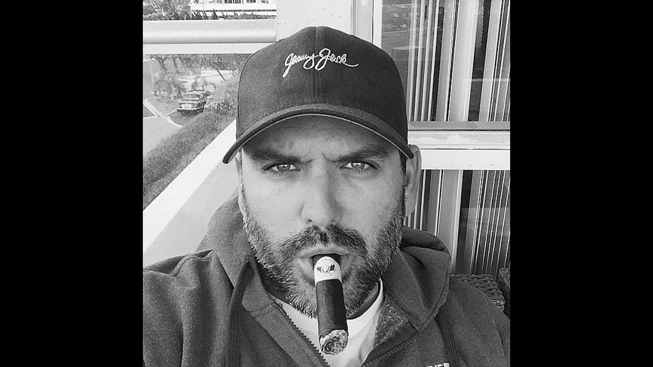 #ELOSOFUMARTAKES - 77th Take with Guest, Brady Hayek of Jeremy Jack Cigars