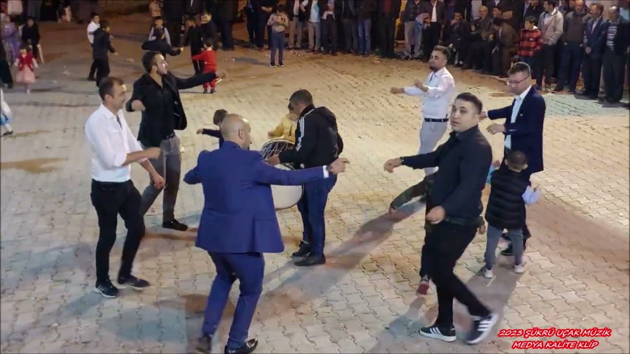 Çaldığım bağlama Şibidik Şişeler Pınarbaşı Hüdayda Muallim Ahmet Can Emeksiz HD Kalite Klip