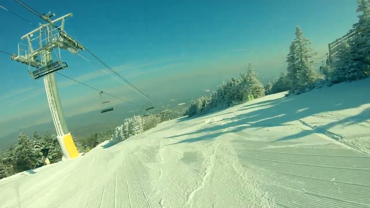 STRATTON VT | Upper Spruce Top to Bottom Carve ⛷️ East Coast Skiing