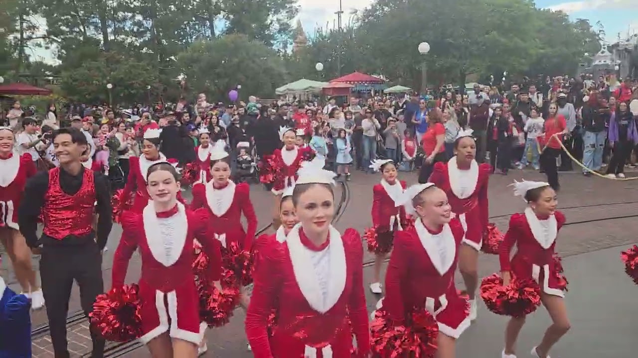 Dalilah en el desfile de Disneylandia