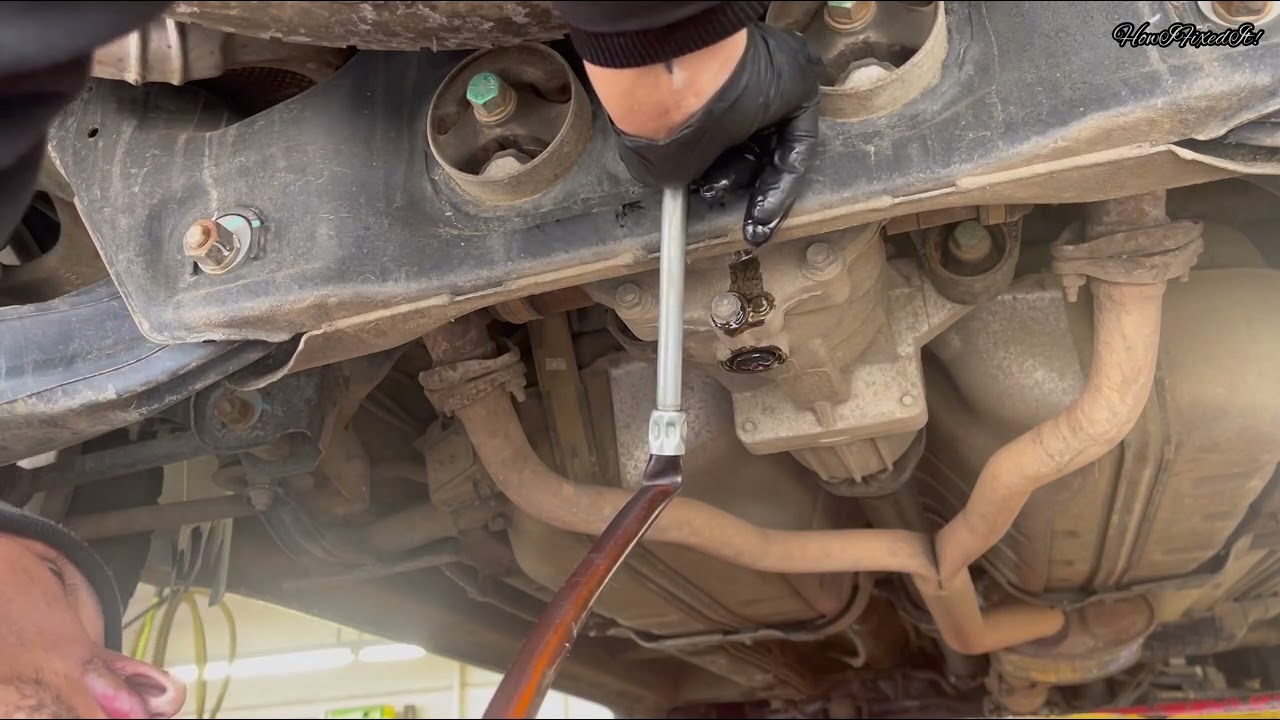 How To Replace Rear Differential Fluid/2008 Hyundai Veracruz Rear Differential Fluid Exchange