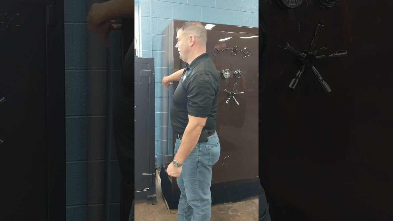 AMSEC Safes at Roll Call - www.rollcall911.com