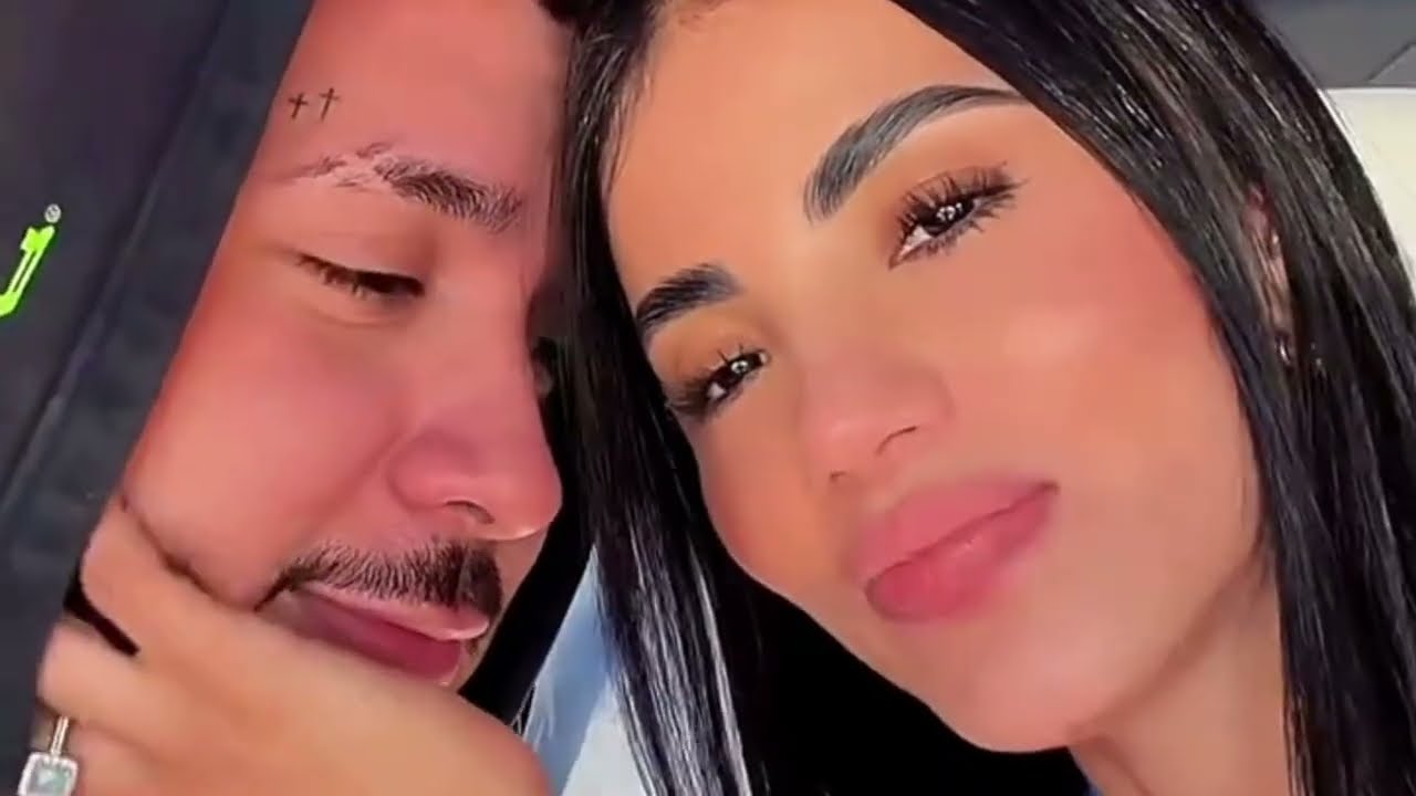 LIVE DE KARINA GARCÍA Y KRIS R 😻