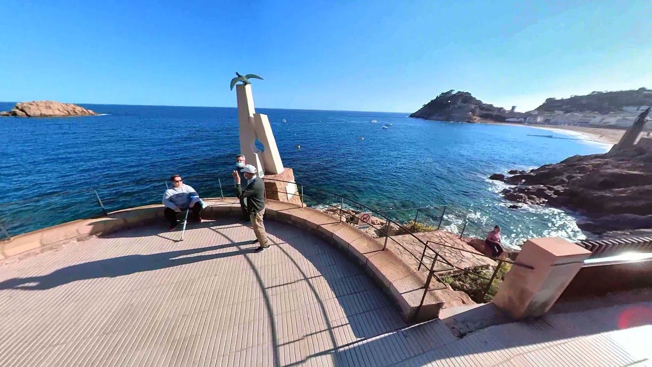 20211000 walking TOSSA DE MAR
