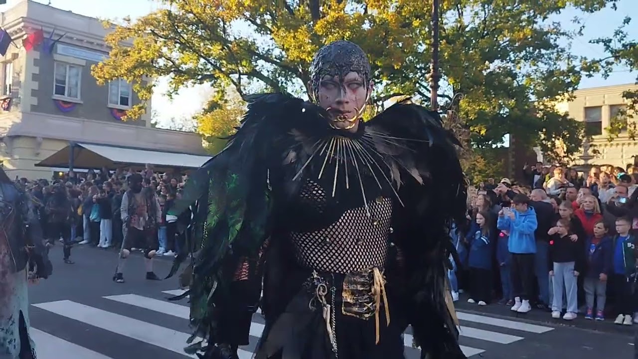 Aufmarsch der Monster Movie Park Germany Halloween Horror Festival 2024 