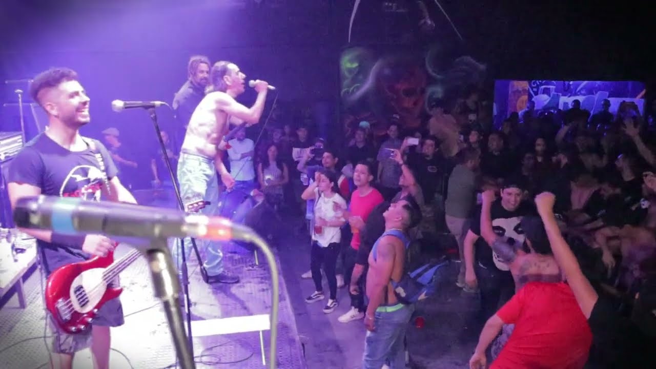 KAOS ETILIKO en Guadalajara, el gran final de un tremendo Concierto. abajo las vallas (ansiedad)