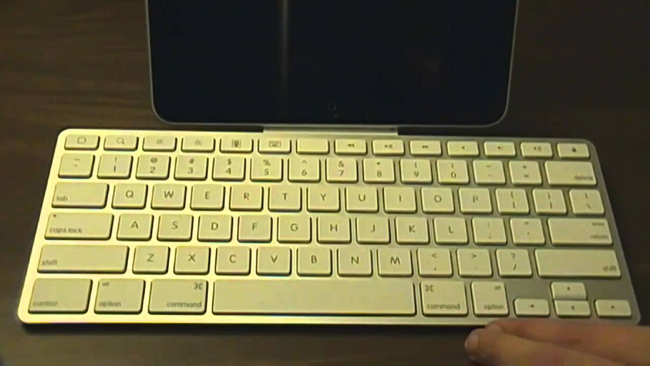 Review: Apple iPad Keyboard Dock