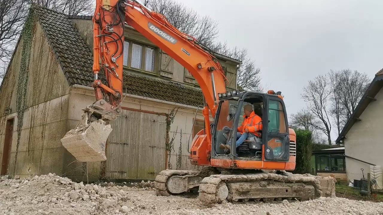 Doosan 140