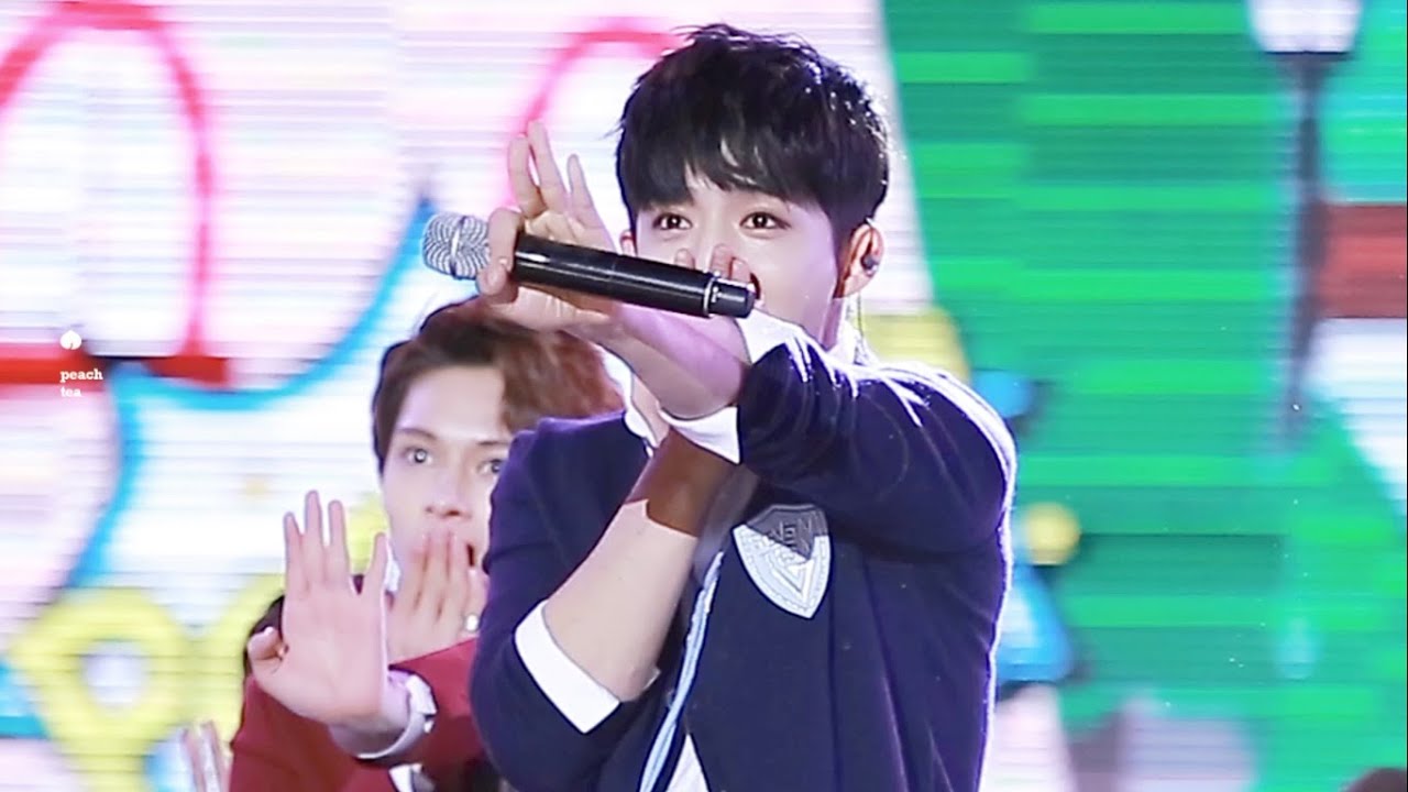 151007 청주 쇼챔피언 세븐틴(SEVENTEEN) 에스쿱스(최승철) 만세 직캠