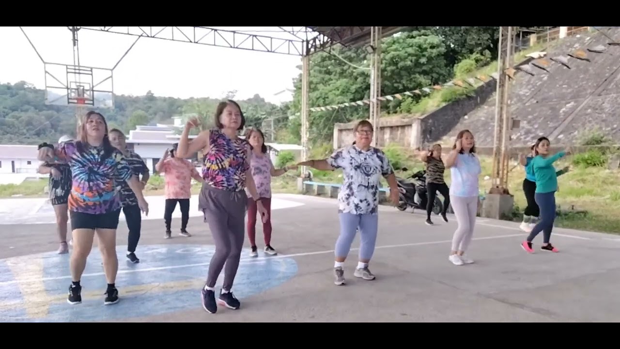 Sana Mama... With LZL fam on Tuesday Zumba Edition 
