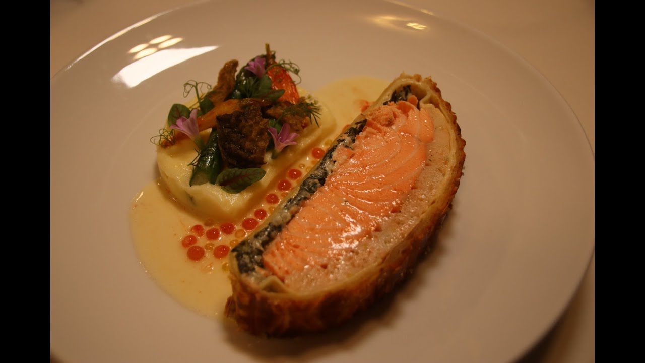 How to make Christmas Salmon wellington 聖誕節推介【威靈頓三文魚】I WhatCanEat