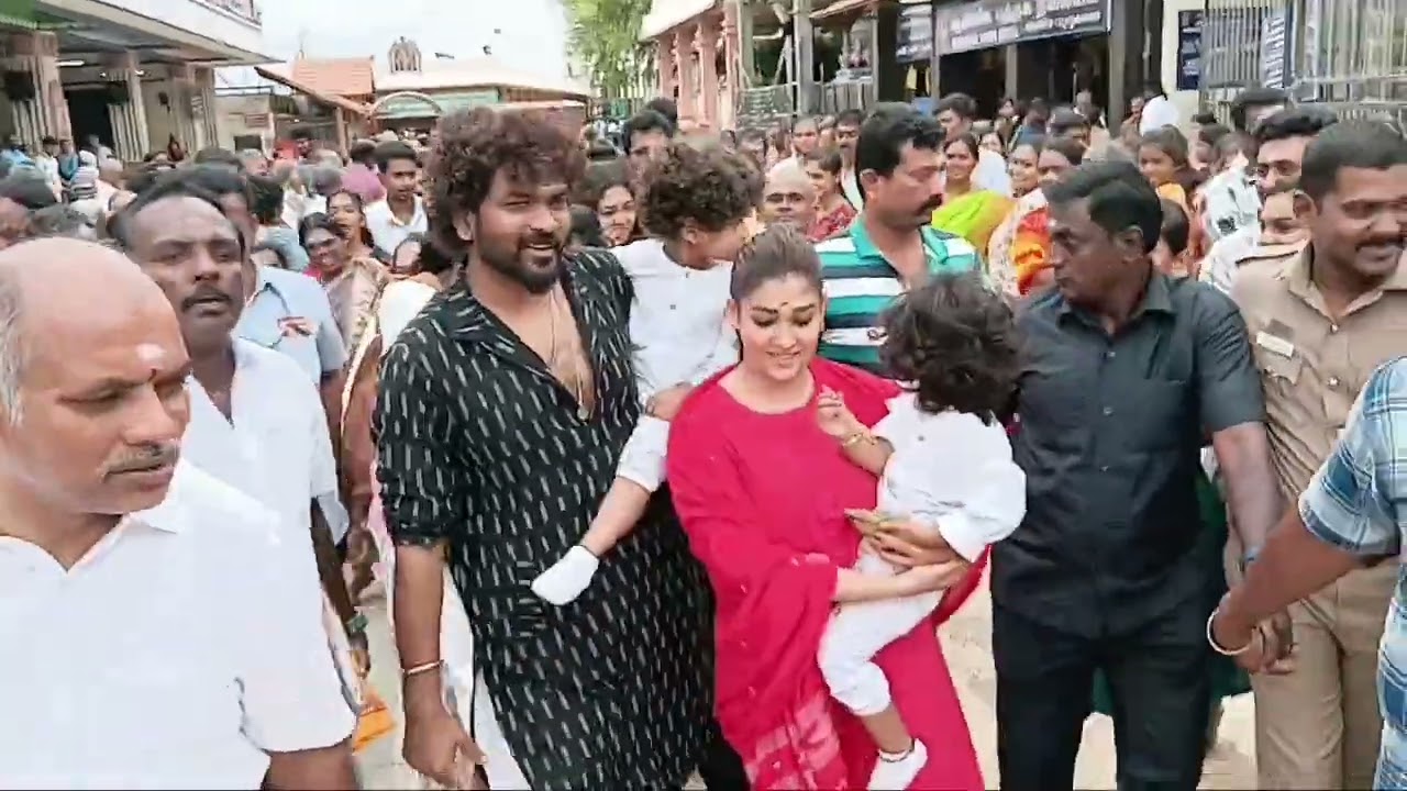 பழனி முருகன் கோவிலில் நடிகை நயன்தாரா குடும்பத்தோடு சாமி தரிசனம்| #nayanthara #tranding 