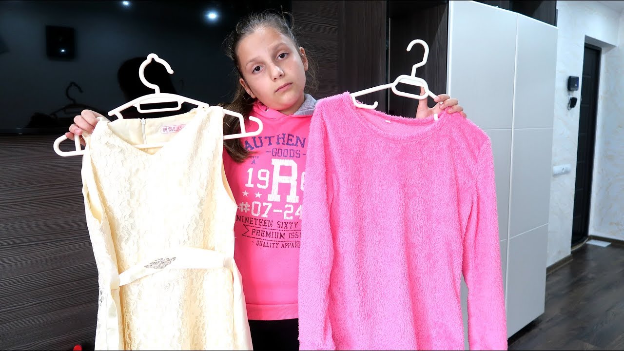 Irochka nu stie cu ce sa se îmbrace la Ziua de Nastere! Tata vrea sa-i faca un cadou