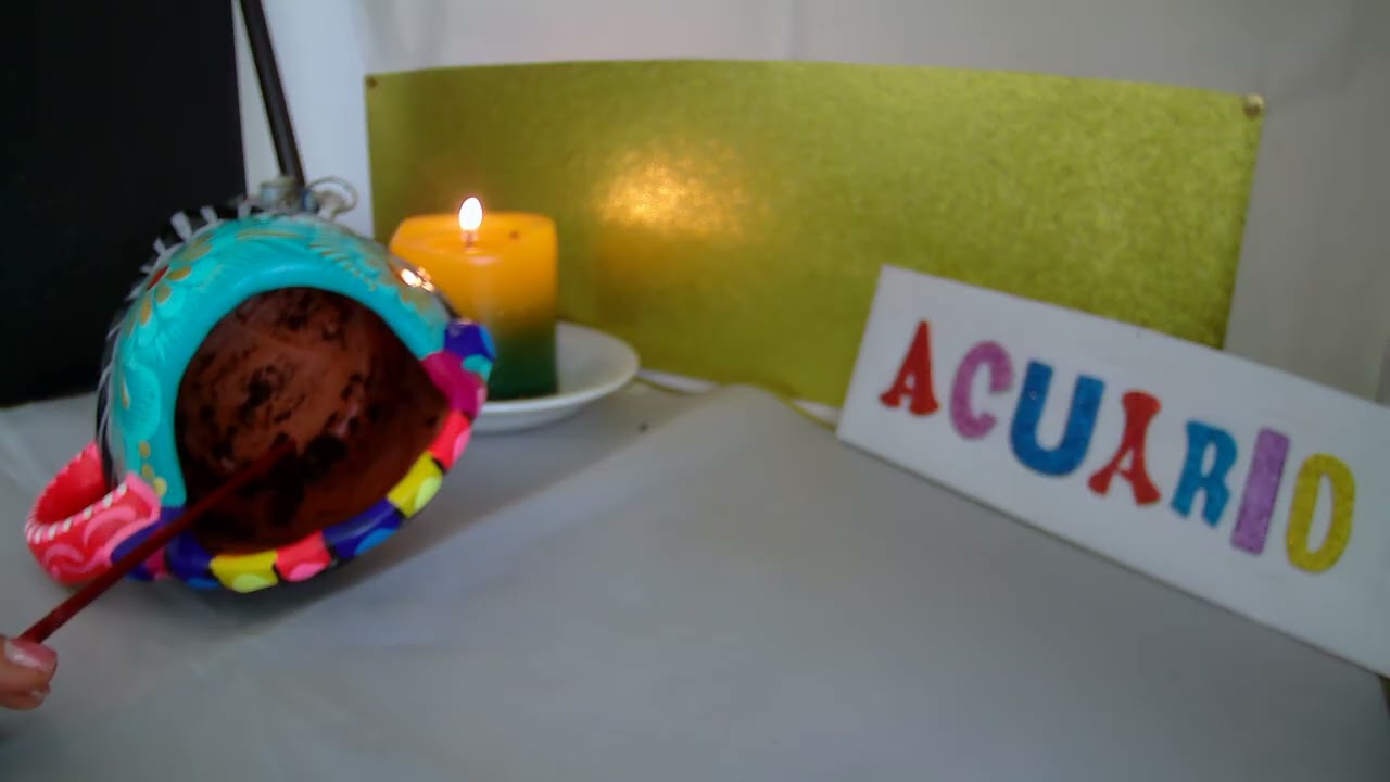 CAFE ACUARIO♒CAMBIOS GIROS DEL DESTINO- HABRA UNA CONEXION CON ALGUIEN MAS JOVEN