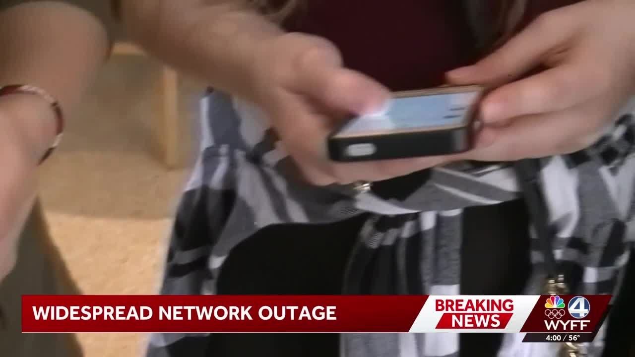 Widespread network outage impacting several cell phone carriers