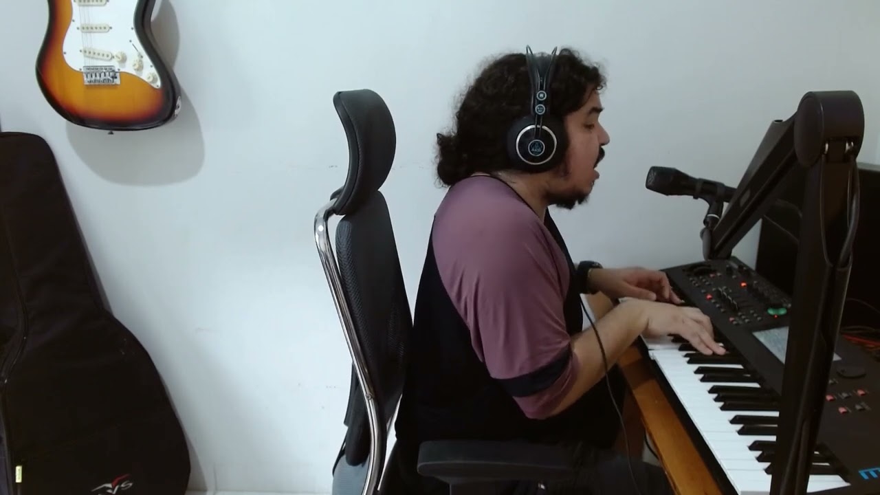 Echoes - Pink Floyd (piano e voz)