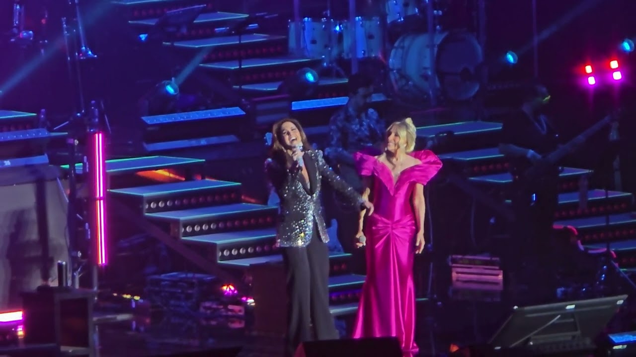 Yuri y Lucero - Ya No Vives En Mi - Entre Amigos Tour 2025 @LuceroMexico @oficialyuri