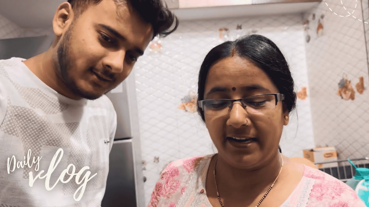 Mummy Nee Aajj Yeh Kya Banadiyaa 😳 | VLOG 42