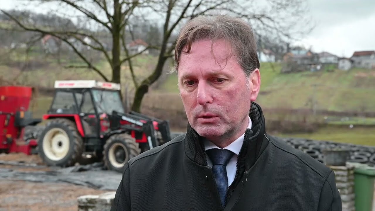 Ministar Hrnjić posjetio Bos. Krupu: Osjetno veći interes za poljoprivredu  (24.01.2025.)