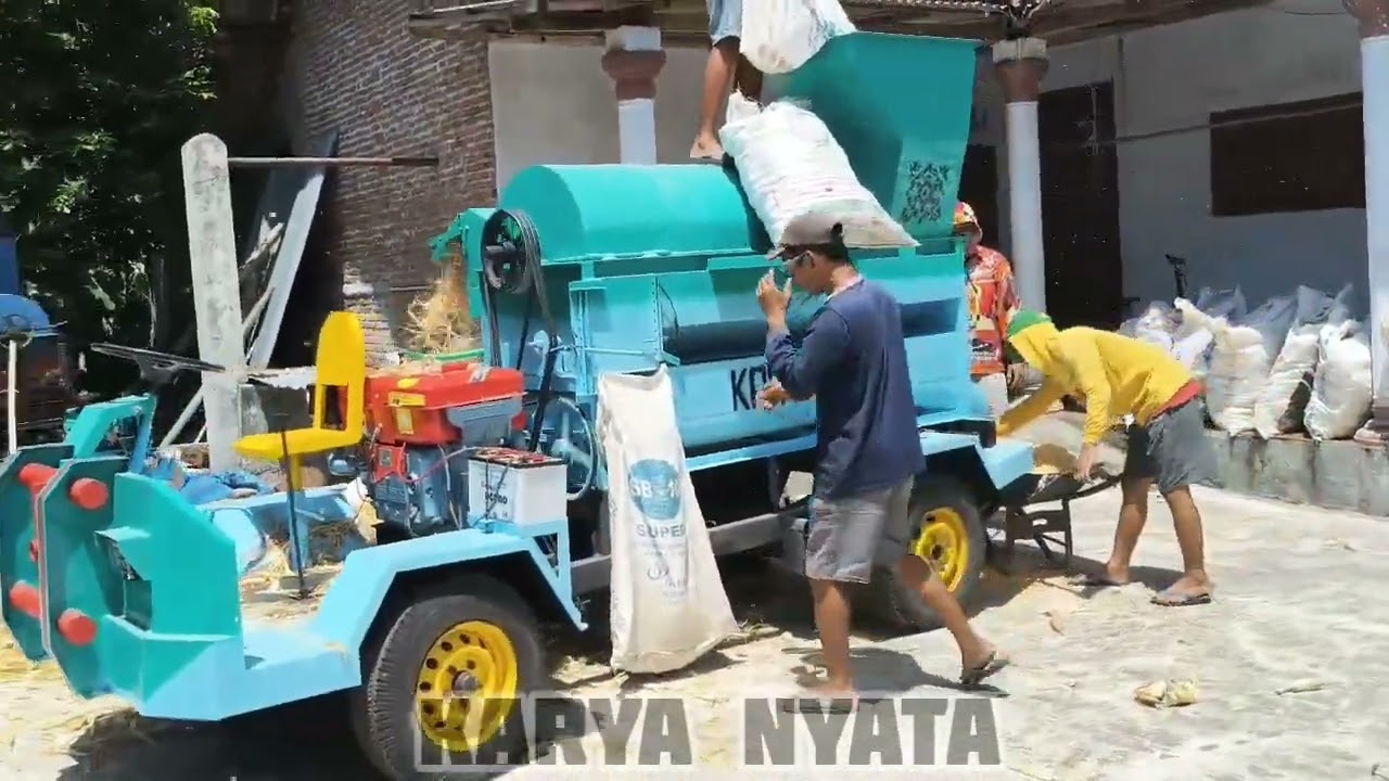 Perontok jagung versi manual