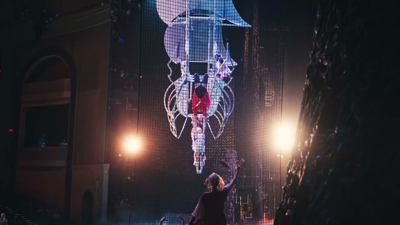 Behind "O" by Cirque du Soleil – Episode Two