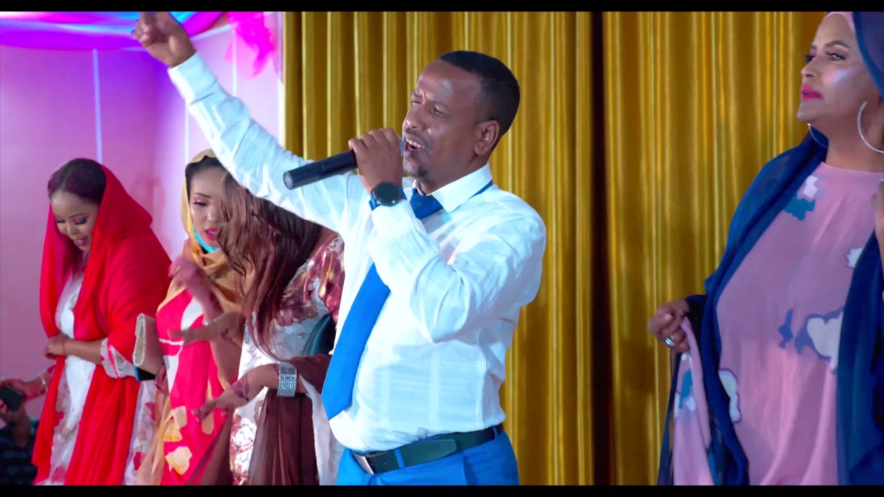 *Diiriye Nadiif | Heesta Aan is Tooyane | Xayad Maydal Show Hargeisa 2021