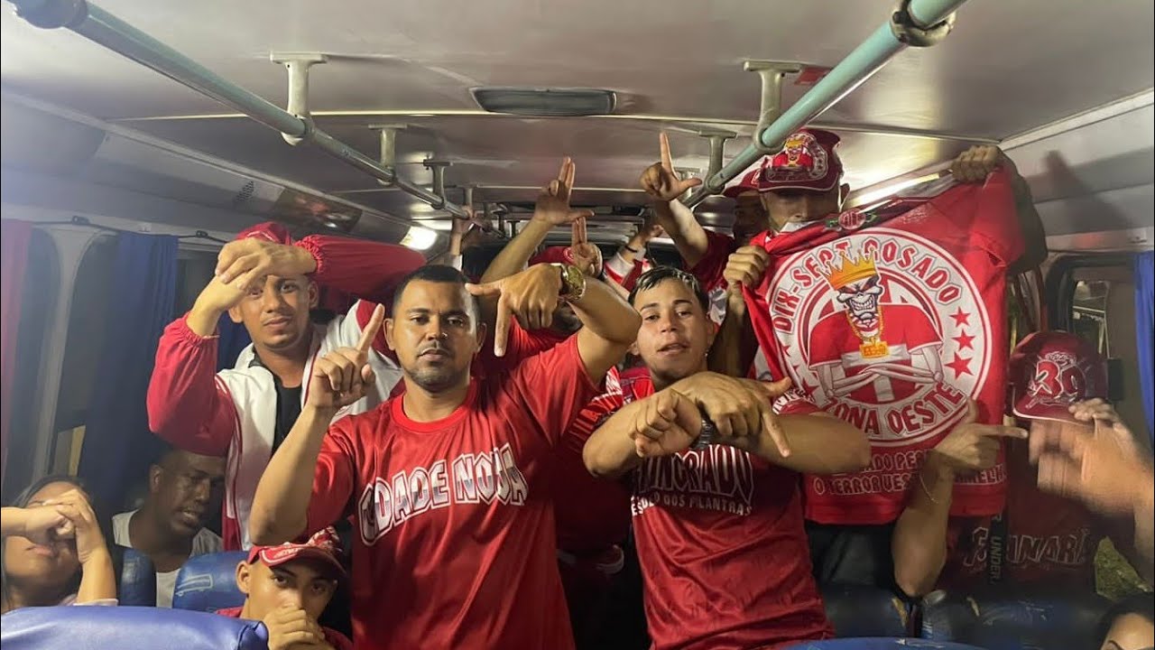 IDEOLOGIA DE BANCADA NA CARAVANA DA MÁFIA VERMELHA COM DESTINO CAMPINA GRANDE - PB 🚍🛣️⚪️🔴 #america