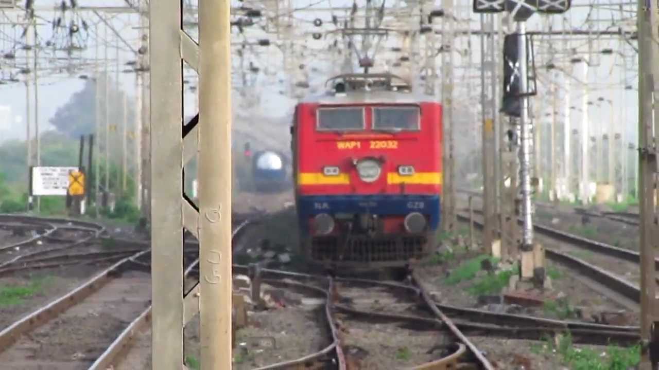 CLASSIC looking WAP-1 with Fastest Garib Rath