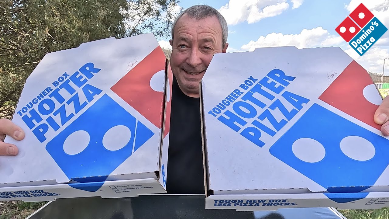 Domino’s Garlic Cheesy Crust Pizza