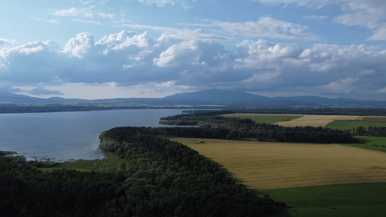 Vodná nádrž Orava, Trstená, Slovakia /2023.07.20/