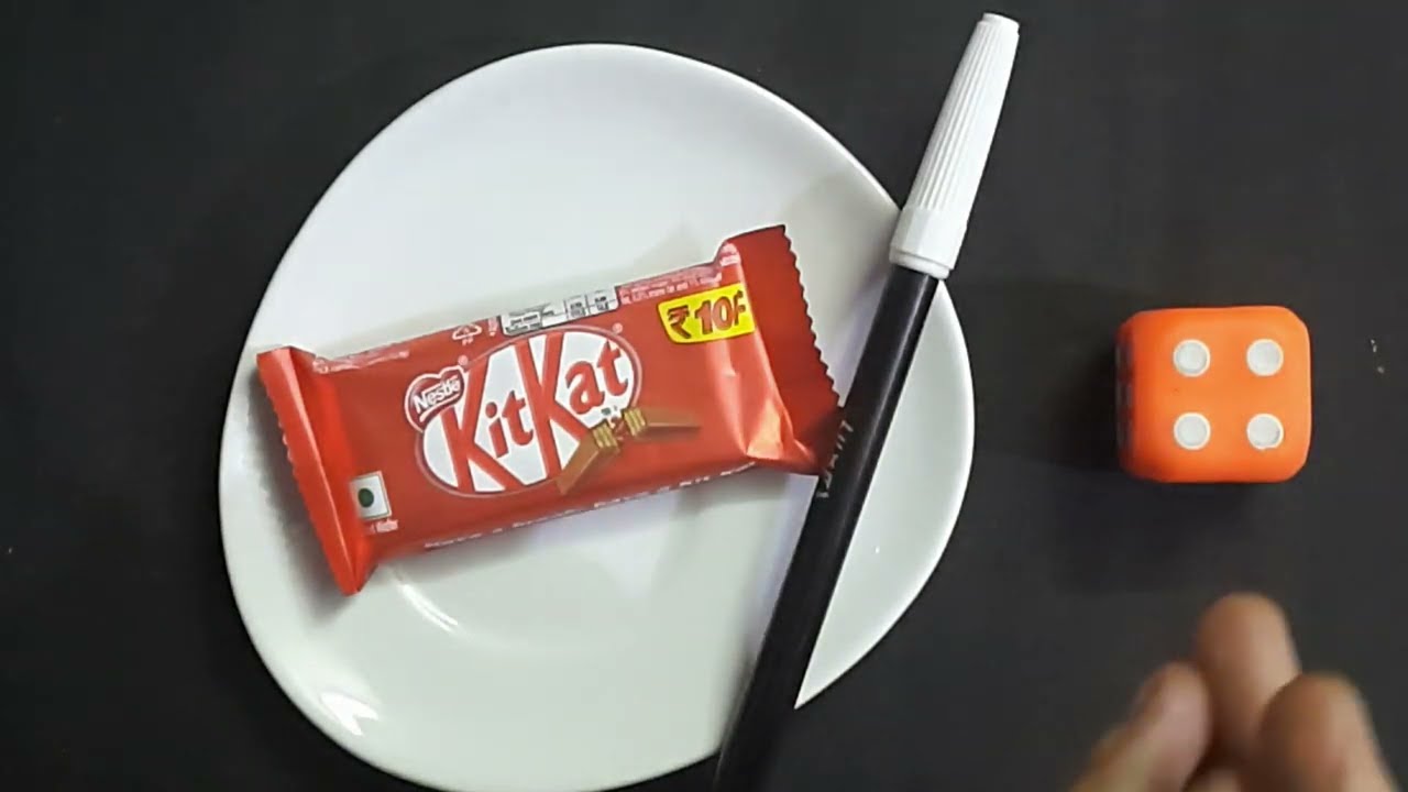 एक chocolate से एक मज़ेदार group game / kitty party games 🥰