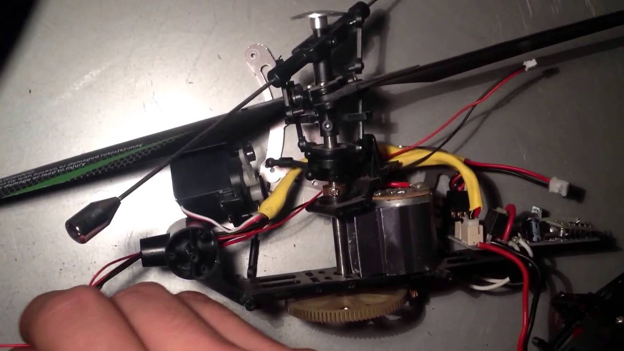 Wl Toys v912 Tail Light MOD Re-Build (beginning to finish)