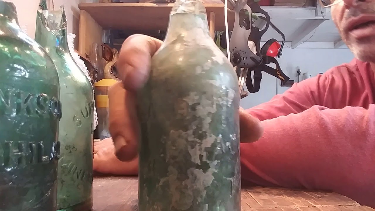 Antique Bottle Glasses - Unpacking 180 Year Old Bottles for Cutting