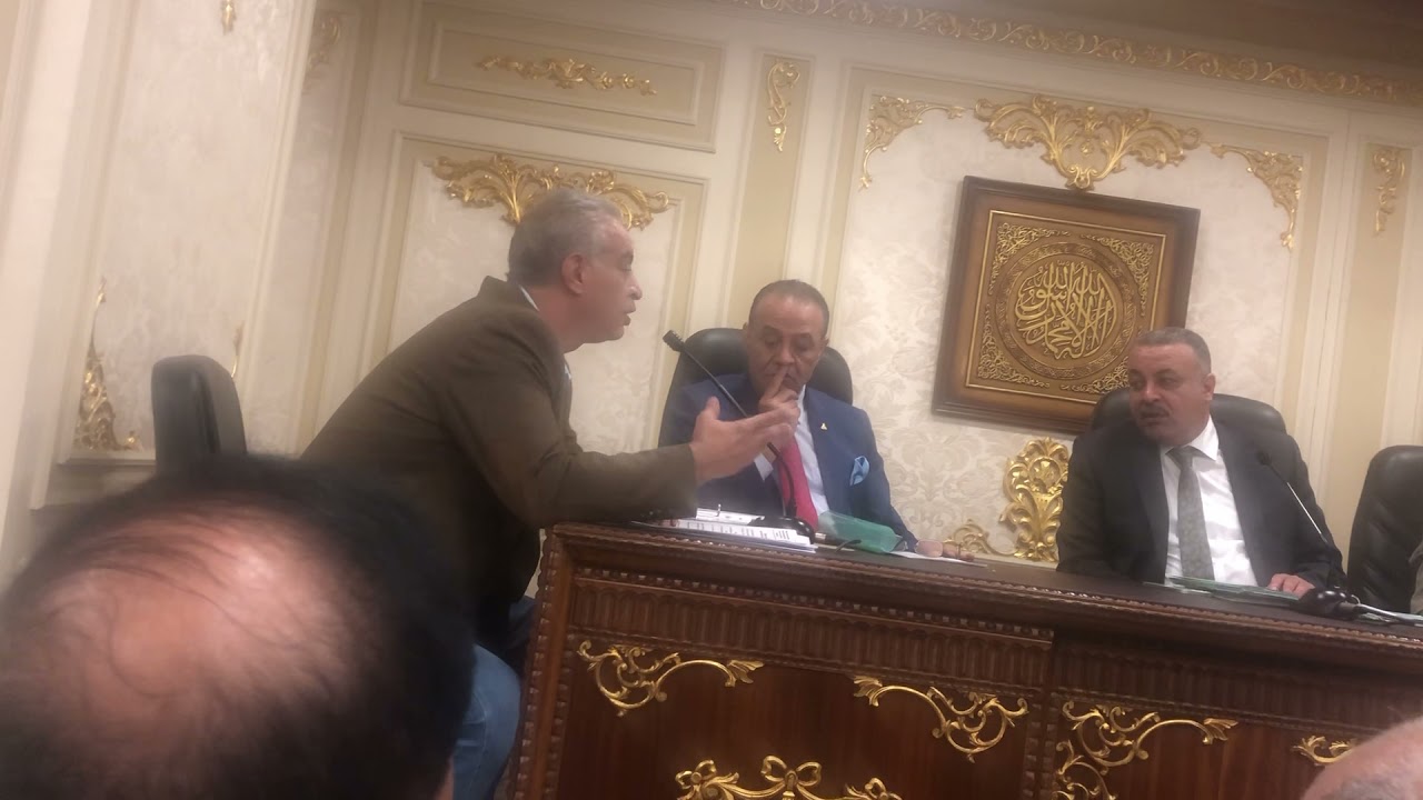 جلسة لجنة المقترحات والشكاوي للنائب محمد السعيد عوض