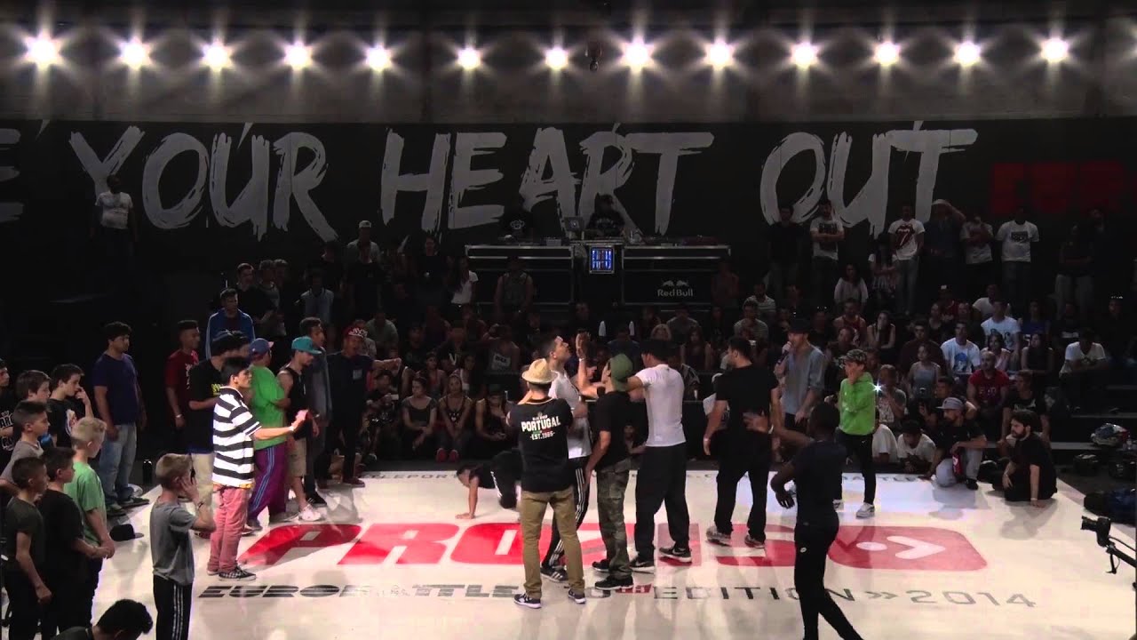EUROBATTLE 2014 &raquo; DAY 2 | BBOYING TOP 8 &raquo; AMAZON RAYDERS MOVIMENTO vs HUSTLE KIDS
