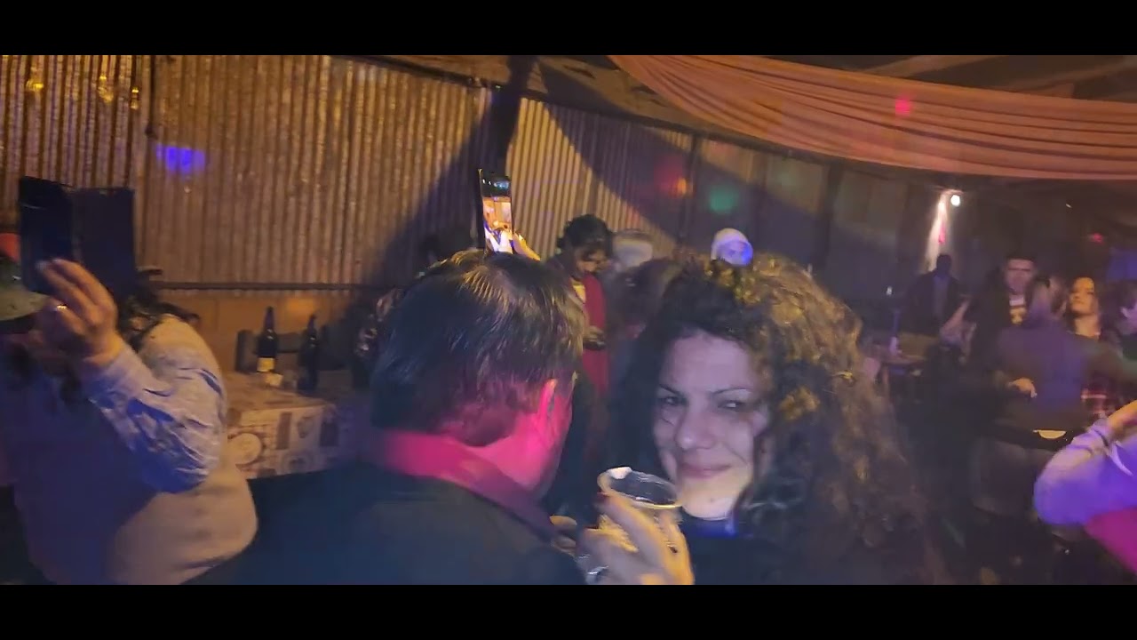 Enganchado de Corridos en un Gran  Show de Codigo M en la  Plata