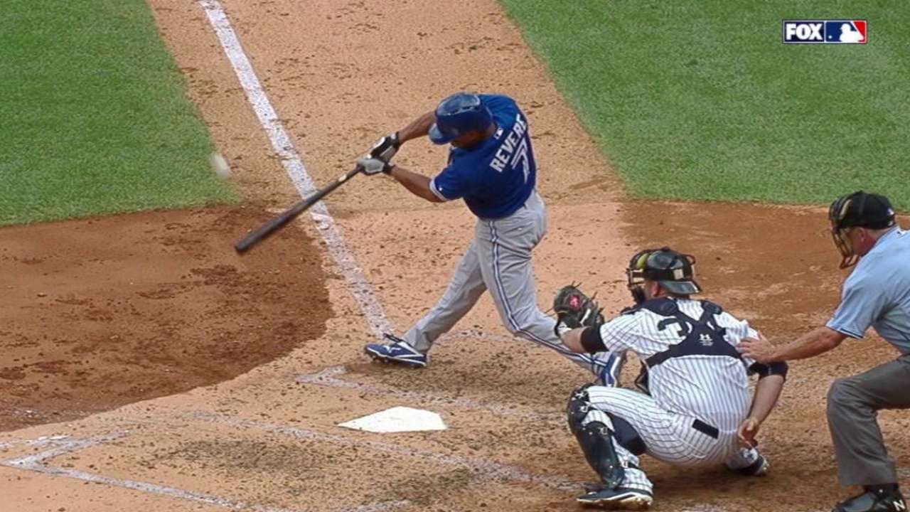 TOR@NYY: Revere hits first homer with Blue Jays