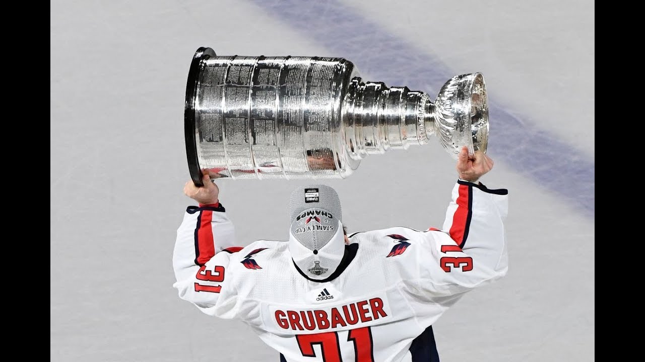 Philipp Grubauer #31