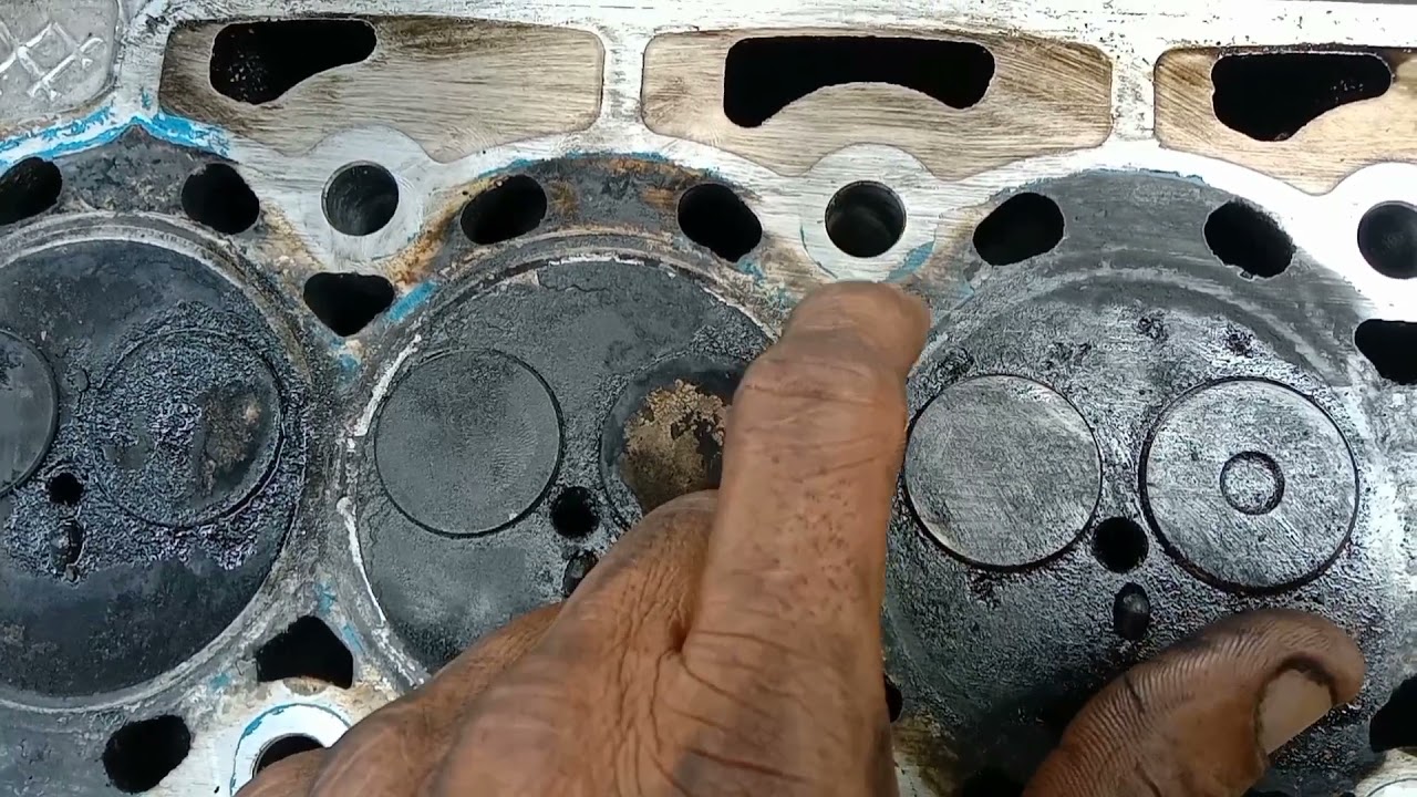 Ford Figo engine dismandling part1(@skilledmechanictamil )