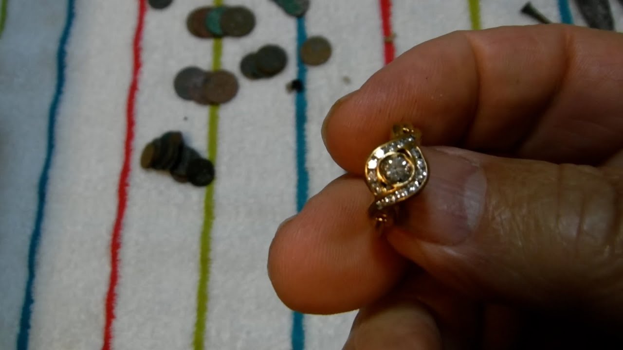 Ep3 Beach Hunt Found REAL Diamond Ring!