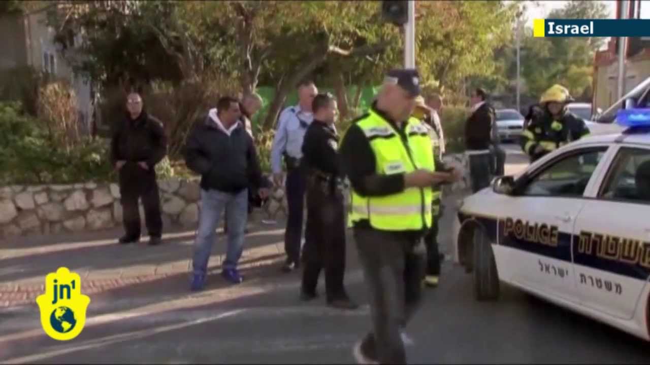 Israeli police officer stabbed in West Bank