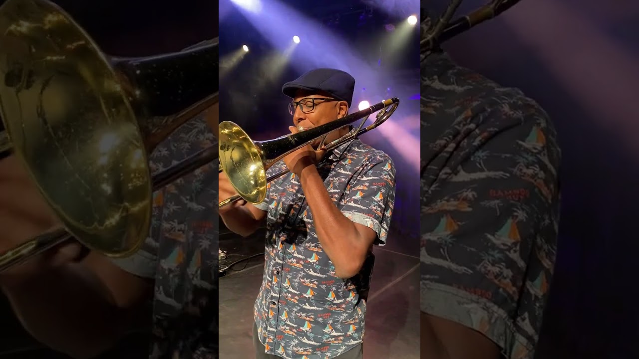 Solo do trombonista Mauro Zacharias em 