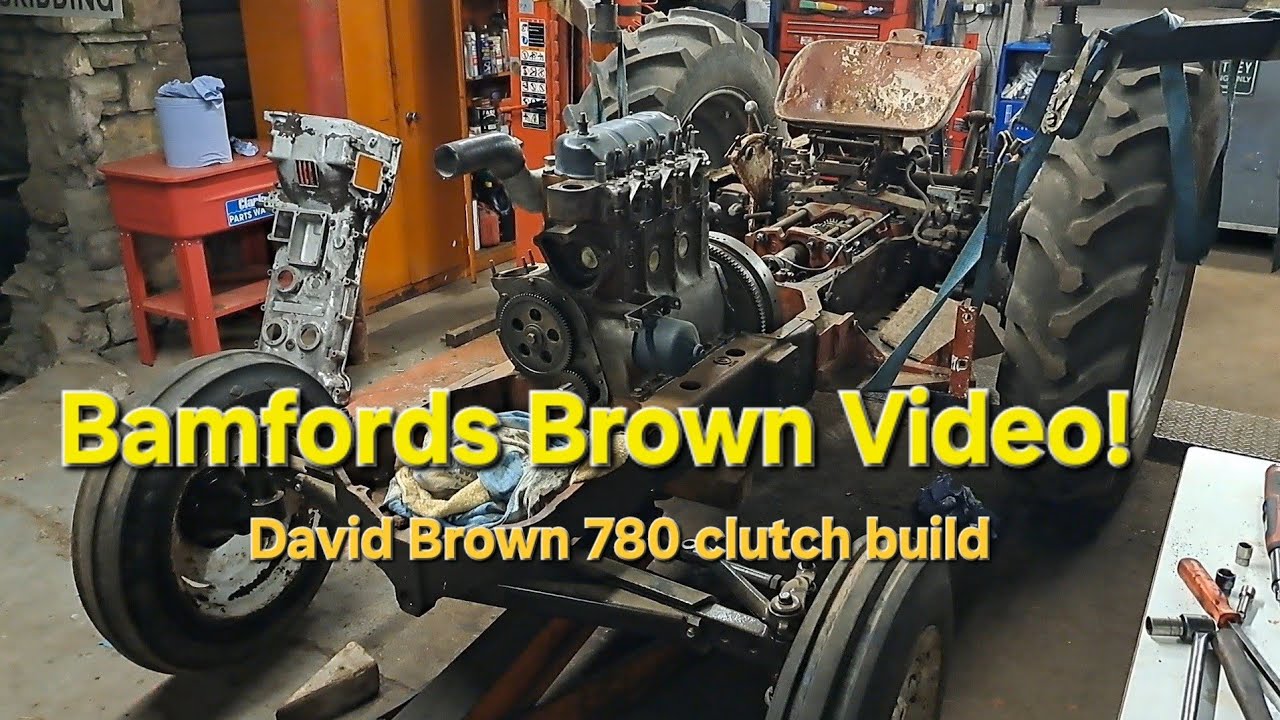 Видеоролик Bamford Farm Engine VS David Brown 780