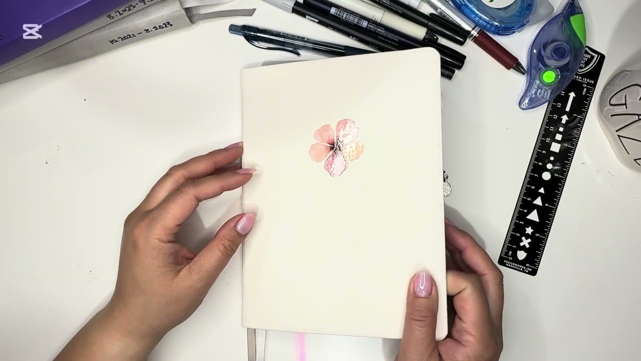 PLAN| Walk through my 2020/21 and 2025 planner with me